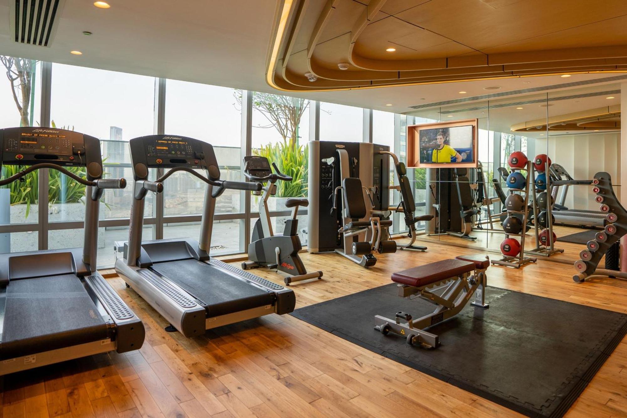 The First Collection Dubai Jumeirah Village Circle, A Tribute Portfolio Hotel Exterior foto Fitness center