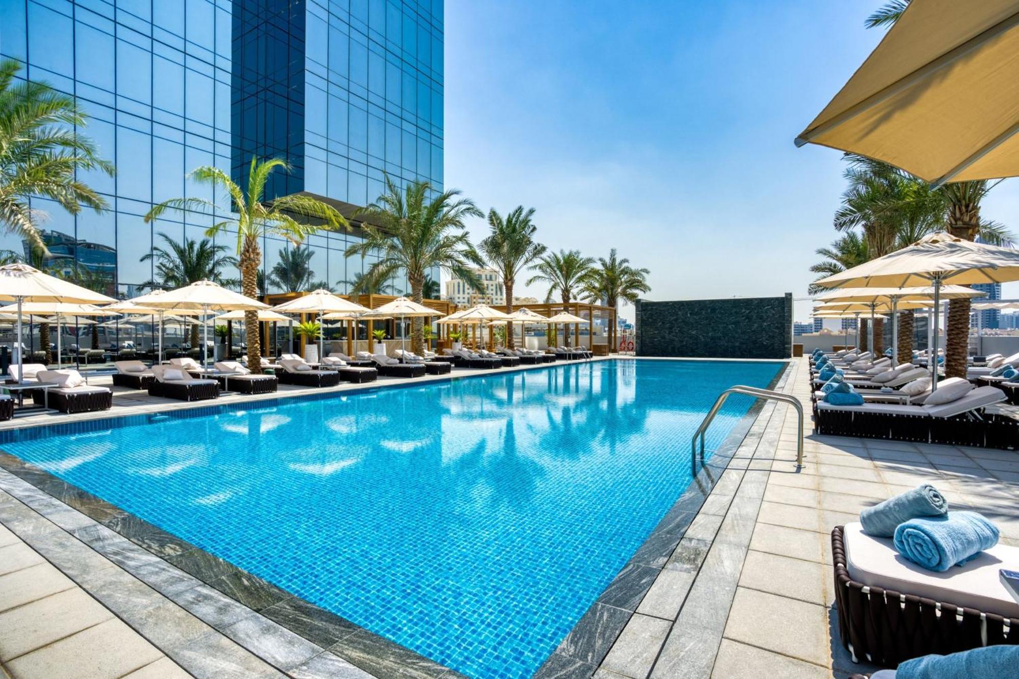 The First Collection Dubai Jumeirah Village Circle, A Tribute Portfolio Hotel Exterior foto Swimming pool
